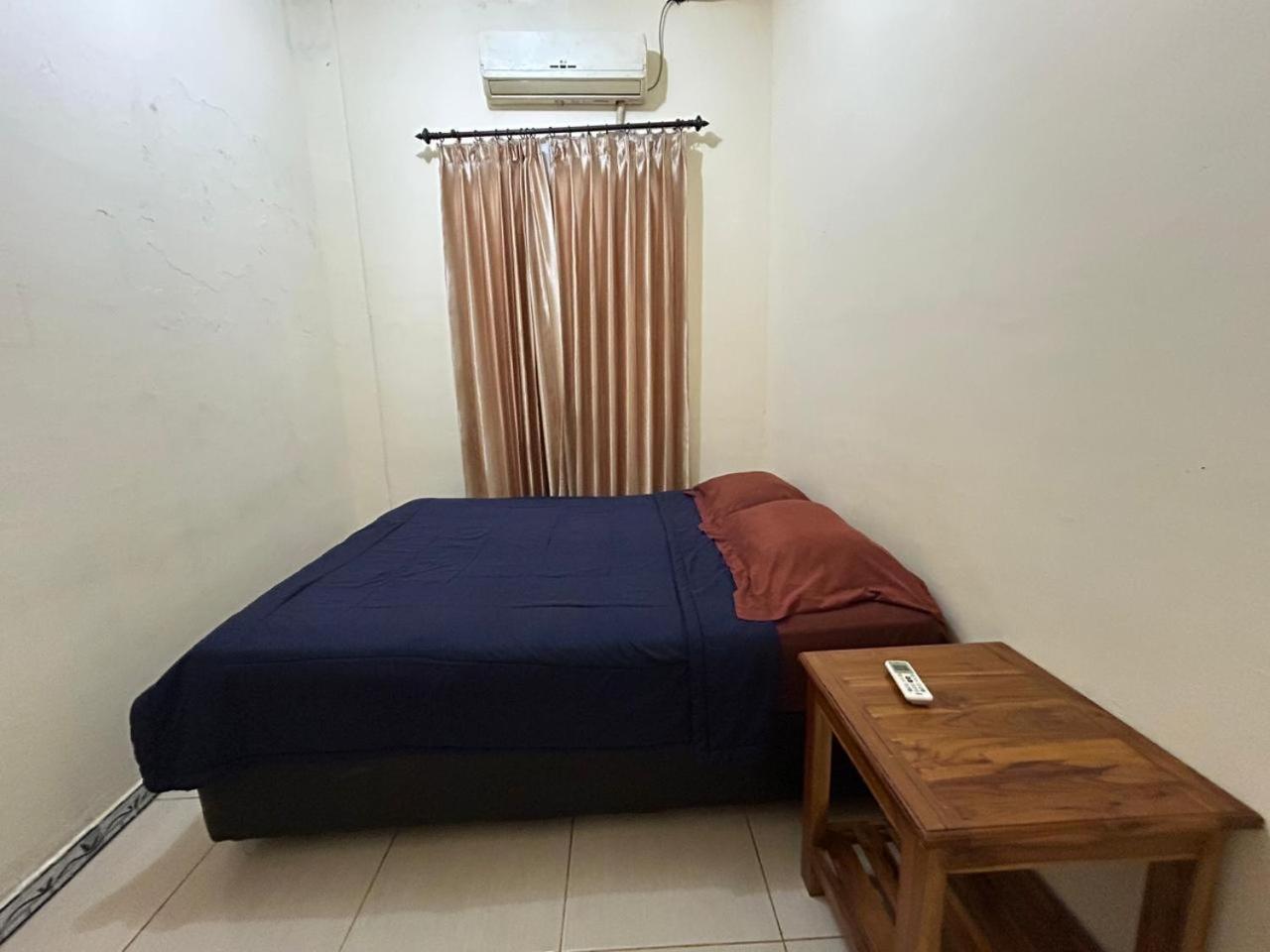 Four-G Home Stay & Komodo Tour Labuan Bajo Zewnętrze zdjęcie