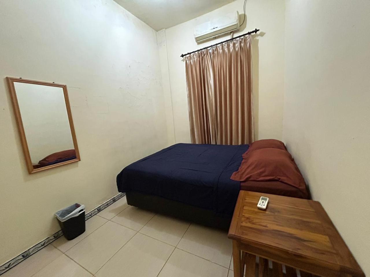 Four-G Home Stay & Komodo Tour Labuan Bajo Zewnętrze zdjęcie